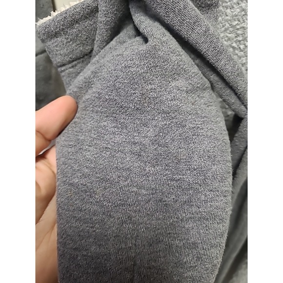 Victoria's Secret Women's Gray Sherpa Hoodie Pocket Robe Size Large - Picture 3 of 8
